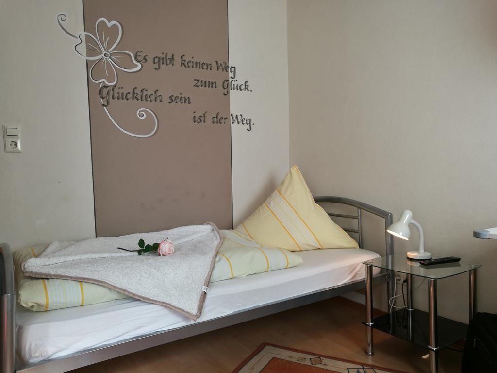 Pension Und Restaurant Reck Aulendorf Zewnętrze zdjęcie