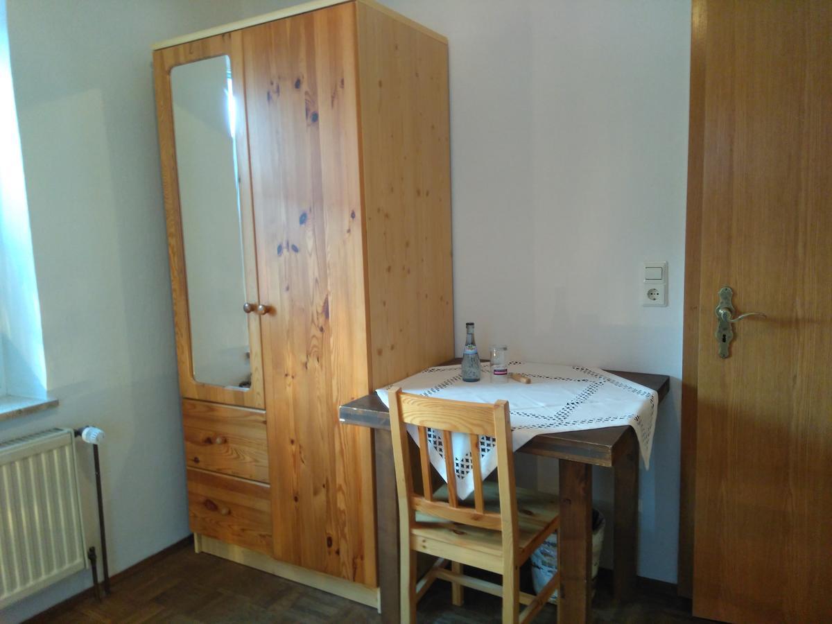 Pension Und Restaurant Reck Aulendorf Zewnętrze zdjęcie
